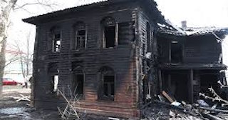 Демонтаж дома после пожара в Ачинске - Быстро и надежно от Сварной-Чнс от 2147 рублей